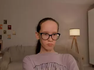 LynetteBails's Live Sex Cam Show
