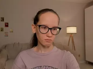 LynetteBails's Live Sex Cam Show