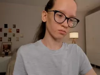 LynetteBails's Live Sex Cam Show