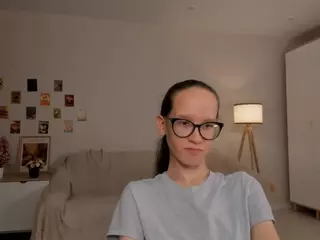 LynetteBails's Live Sex Cam Show