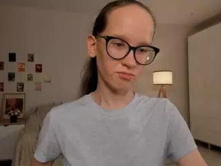 LynetteBails's Live Sex Cam Show