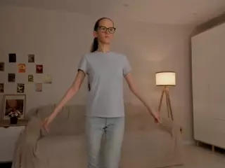 LynetteBails's Live Sex Cam Show