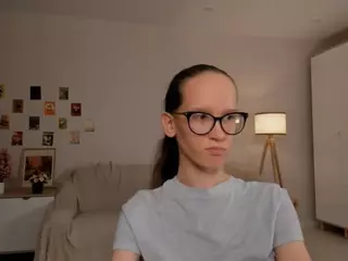 LynetteBails's Live Sex Cam Show