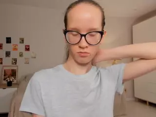 LynetteBails's Live Sex Cam Show