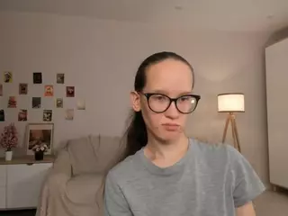LynetteBails's Live Sex Cam Show
