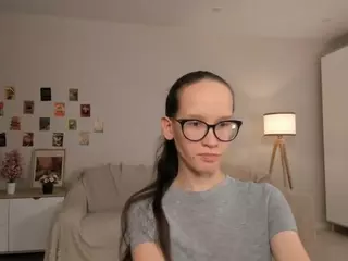LynetteBails's Live Sex Cam Show