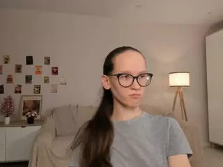 LynetteBails's Live Sex Cam Show