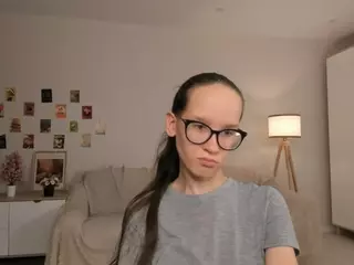 LynetteBails's Live Sex Cam Show