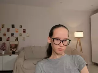LynetteBails's Live Sex Cam Show