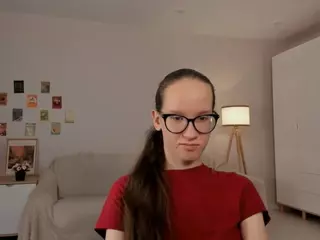 LynetteBails's Live Sex Cam Show