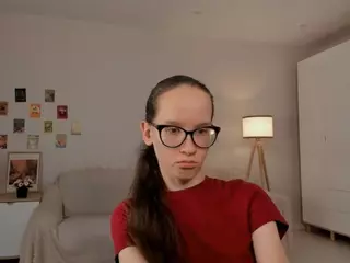 LynetteBails's Live Sex Cam Show