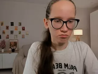 LynetteBails's Live Sex Cam Show