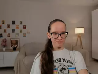 LynetteBails's Live Sex Cam Show
