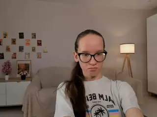 LynetteBails's Live Sex Cam Show