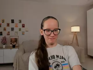 LynetteBails's Live Sex Cam Show