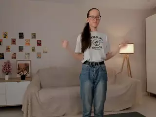 LynetteBails's Live Sex Cam Show