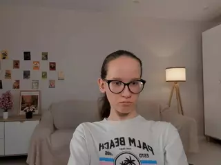 LynetteBails's Live Sex Cam Show