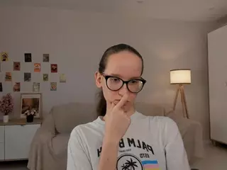 LynetteBails's Live Sex Cam Show