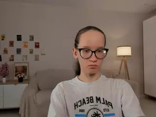 LynetteBails's Live Sex Cam Show