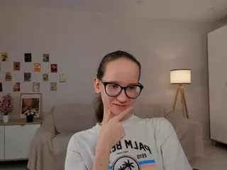 LynetteBails's Live Sex Cam Show