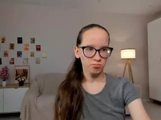LynetteBails's Live Sex Cam Show