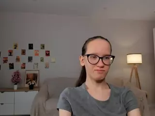 LynetteBails's Live Sex Cam Show