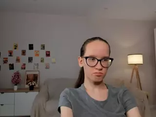 LynetteBails's Live Sex Cam Show