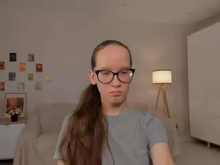 LynetteBails's Live Sex Cam Show