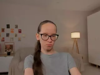 LynetteBails's Live Sex Cam Show