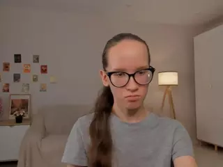 LynetteBails's Live Sex Cam Show