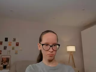 LynetteBails's Live Sex Cam Show