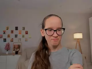 LynetteBails's Live Sex Cam Show