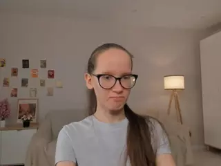 LynetteBails's Live Sex Cam Show