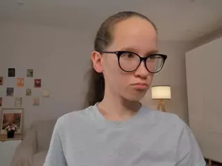 LynetteBails's Live Sex Cam Show