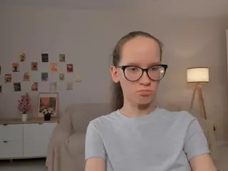 LynetteBails's Live Sex Cam Show