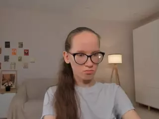 LynetteBails's Live Sex Cam Show