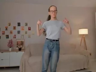 LynetteBails's Live Sex Cam Show