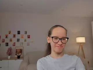 LynetteBails's Live Sex Cam Show