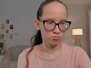 LynetteBails's Live Sex Cam Show