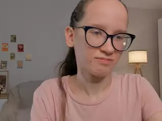 LynetteBails's Live Sex Cam Show