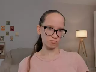 LynetteBails's Live Sex Cam Show