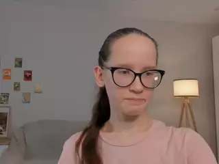 LynetteBails's Live Sex Cam Show