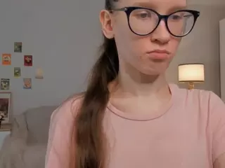 LynetteBails's Live Sex Cam Show