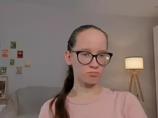 LynetteBails's Live Sex Cam Show