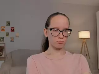 LynetteBails's Live Sex Cam Show