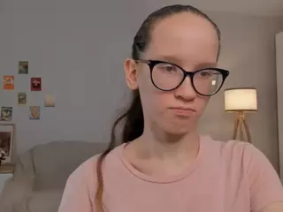 LynetteBails's Live Sex Cam Show