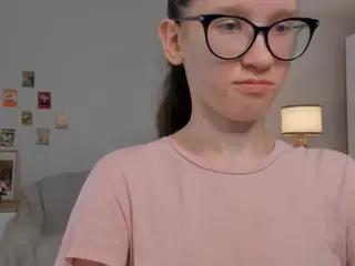 LynetteBails's Live Sex Cam Show