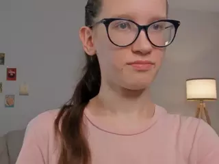 LynetteBails's Live Sex Cam Show