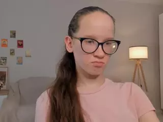 LynetteBails's Live Sex Cam Show