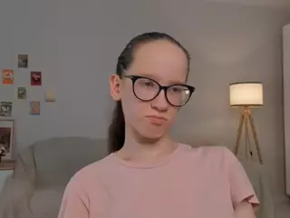 LynetteBails's Live Sex Cam Show